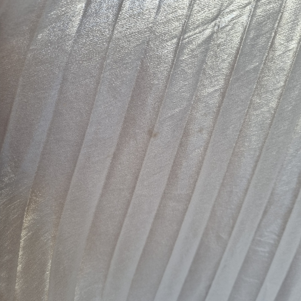 Forever New Metallic Beige Pleated Midi Skirt fits Size 14 - Picture 7 of 9
